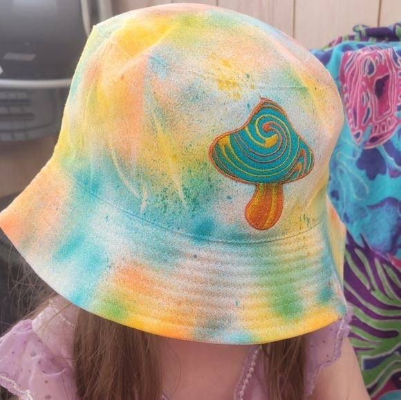 New Handmade Trippy Bucket Hat, Schroom Patch, and Tie Dye One size - Picture 10 of 11